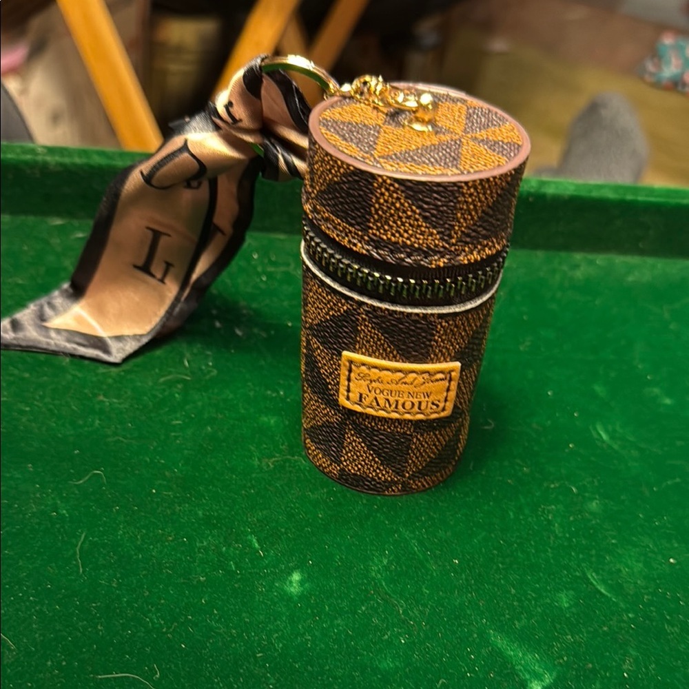 Vogue Brown and Black Key Card Holder Accessory